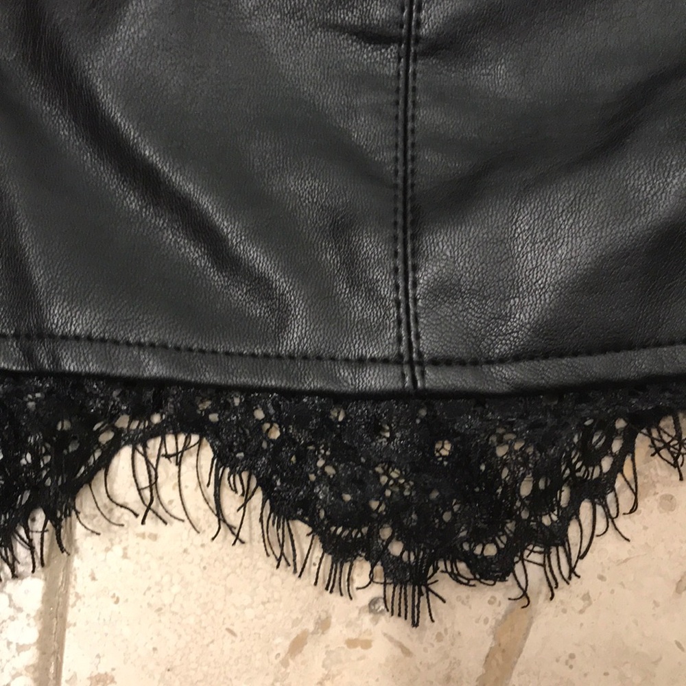 Zara Faux Leather Lace trim Skirt - Picture 6 of 8